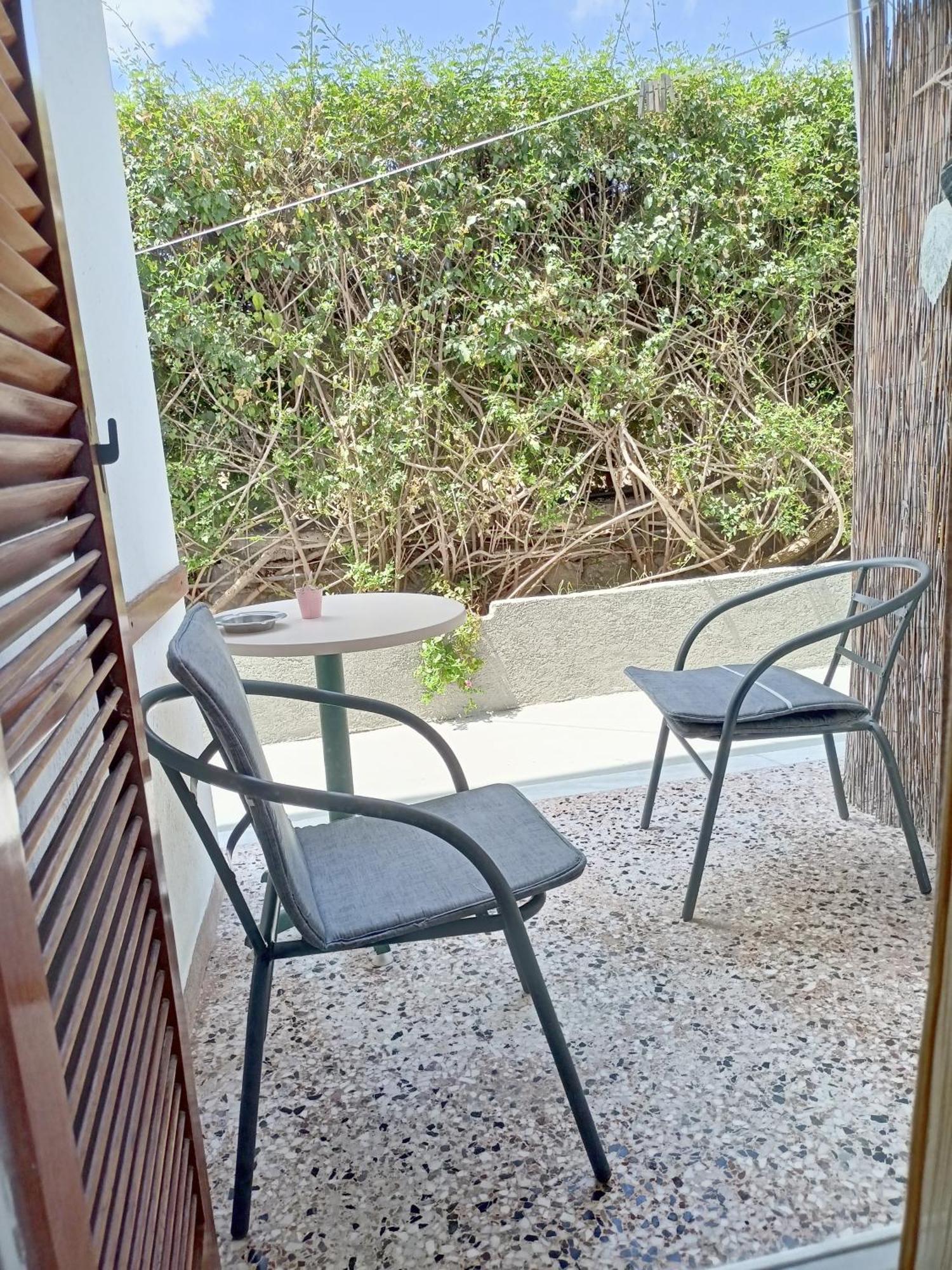 Finikas Rooms Agia Marina  Ruang foto