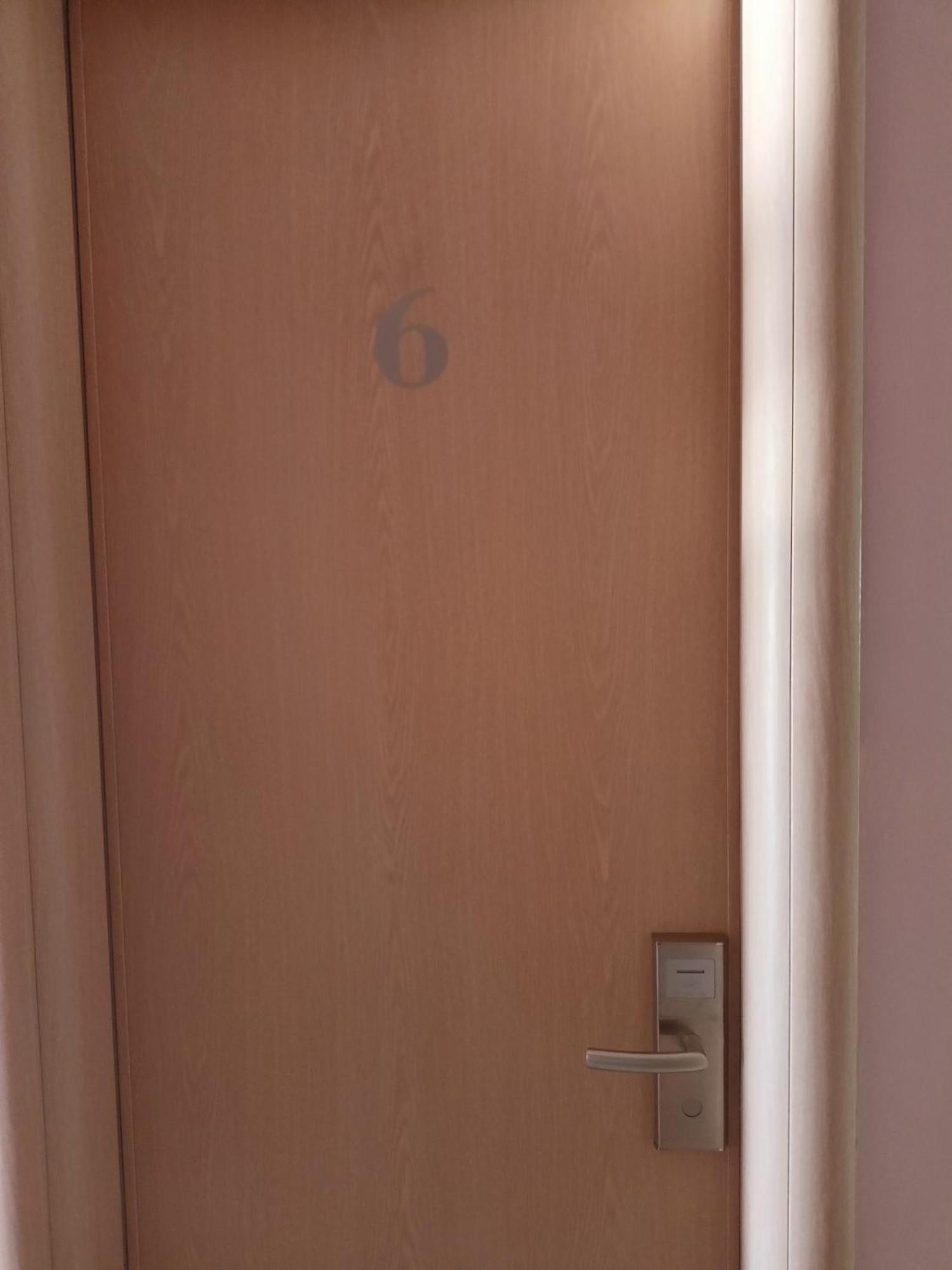 Finikas Rooms Agia Marina  Ruang foto